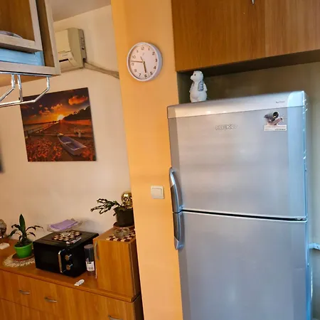 Malibu Near Airport Transport To Airport *